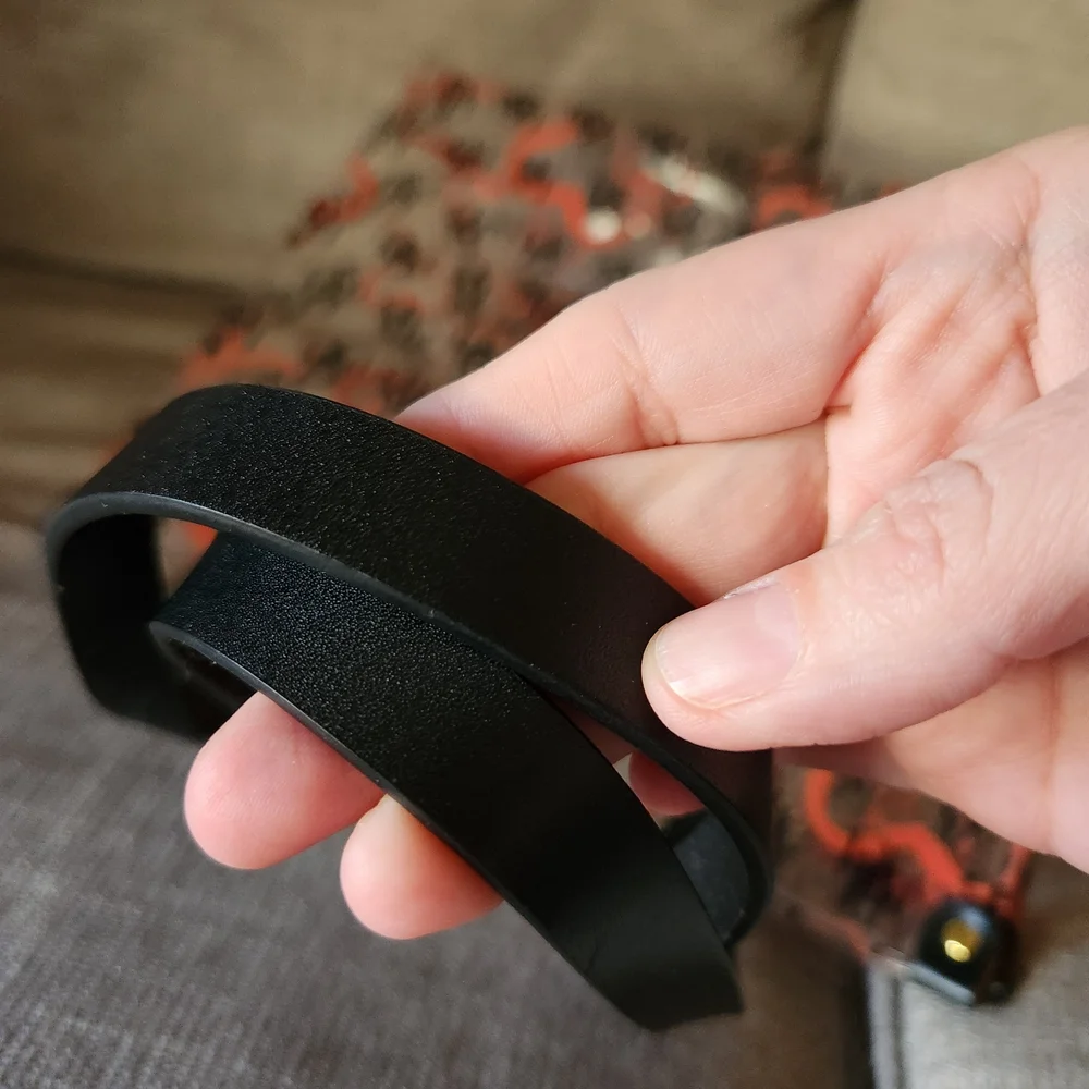 Dooney & Bourke Clear PVC Tote and Zip Pouch with Orange Heart Print - Picture 5 of 10